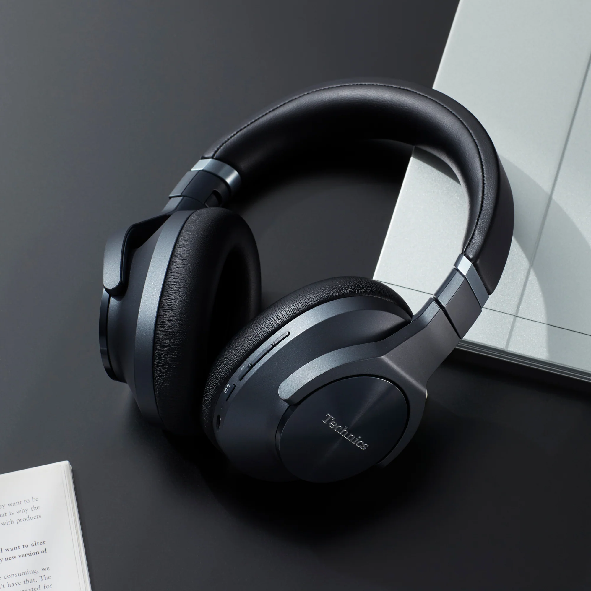 Noise Cancelling Over Ear Headphones EAH-A800 - Image 8